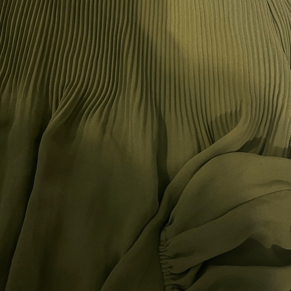SOLD —-Olive Green Pleated Women's Top - Picture 3 of 6